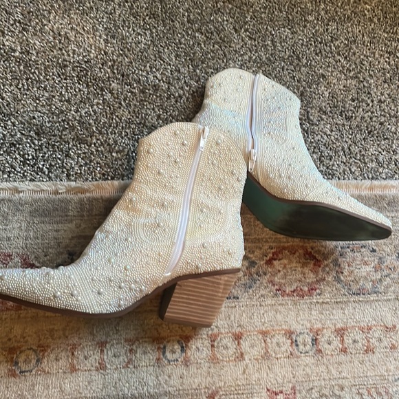 Blue by Betsey Johnson Boots - Picture 2 of 3